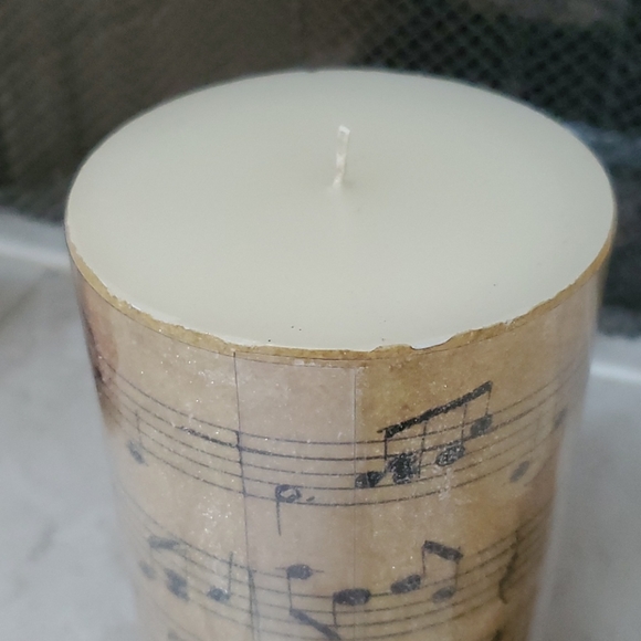 π―POTTERY BARN MUSIC NOTE CANDLESπ― - Picture 4 of 7